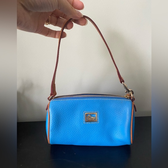 Dooney and Bourke blue leather bag wristlet small purse - Picture 4 of 6